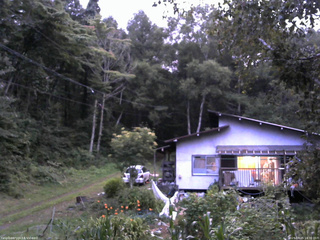 長野県菅平高原 ゆたか山荘 西側(坂上) 2025/08/25 18:30