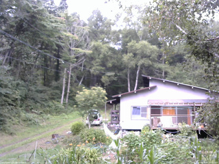 長野県菅平高原 ゆたか山荘 西側(坂上) 2025/08/27 13:45