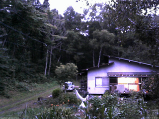 長野県菅平高原 ゆたか山荘 西側(坂上) 2025/08/27 18:30
