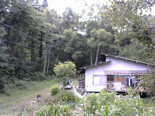 長野県菅平高原 ゆたか山荘 西側(坂上) 2025/08/29 12:15