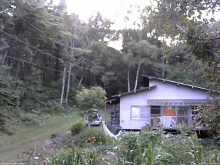 長野県菅平高原 ゆたか山荘 西側(坂上) 2025/08/30 17:30