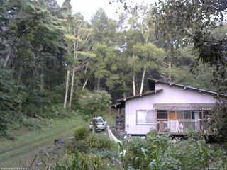 長野県菅平高原 ゆたか山荘 西側(坂上) 2025/09/04 06:15