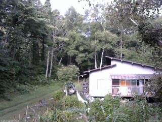 長野県菅平高原 ゆたか山荘 西側(坂上) 2025/09/04 07:15