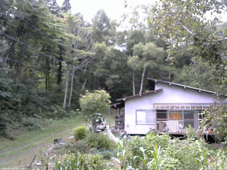 長野県菅平高原 ゆたか山荘 西側(坂上) 2025/09/04 12:45