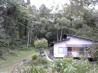 長野県菅平高原 ゆたか山荘 西側(坂上) 2025/09/04 15:15