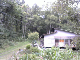 長野県菅平高原 ゆたか山荘 西側(坂上) 2025/09/04 15:45