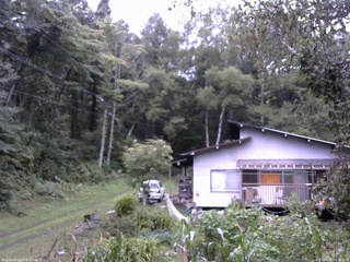 長野県菅平高原 ゆたか山荘 西側(坂上) 2025/09/05 05:45