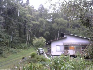 長野県菅平高原 ゆたか山荘 西側(坂上) 2025/09/05 07:15