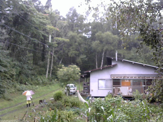 長野県菅平高原 ゆたか山荘 西側(坂上) 2025/09/05 08:00