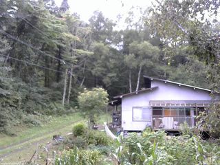 長野県菅平高原 ゆたか山荘 西側(坂上) 2025/09/05 16:00