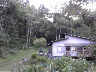 長野県菅平高原 ゆたか山荘 西側(坂上) 2025/09/07 17:15