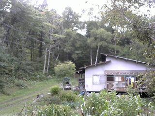 長野県菅平高原 ゆたか山荘 西側(坂上) 2025/09/09 15:00