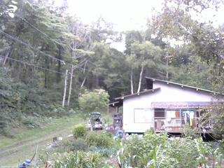 長野県菅平高原 ゆたか山荘 西側(坂上) 2025/09/09 15:45