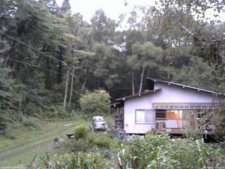 長野県菅平高原 ゆたか山荘 西側(坂上) 2025/09/11 18:00