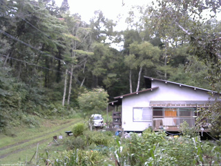 長野県菅平高原 ゆたか山荘 西側(坂上) 2025/09/12 16:15