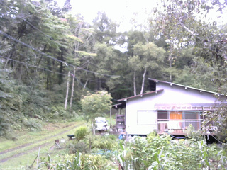 長野県菅平高原 ゆたか山荘 西側(坂上) 2025/09/13 08:15