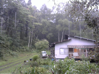 長野県菅平高原 ゆたか山荘 西側(坂上) 2025/09/14 06:45