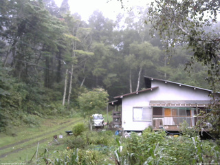 長野県菅平高原 ゆたか山荘 西側(坂上) 2025/09/14 08:00