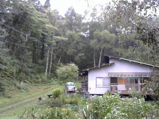 長野県菅平高原 ゆたか山荘 西側(坂上) 2025/09/14 12:45