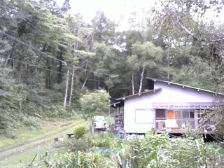 長野県菅平高原 ゆたか山荘 西側(坂上) 2025/09/14 15:15
