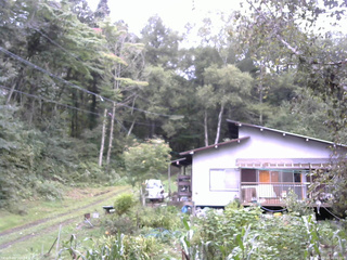 長野県菅平高原 ゆたか山荘 西側(坂上) 2025/09/14 16:00