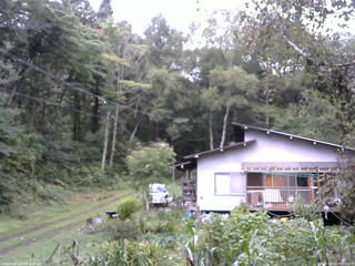 長野県菅平高原 ゆたか山荘 西側(坂上) 2025/09/15 08:30