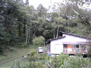 長野県菅平高原 ゆたか山荘 西側(坂上) 2025/09/15 08:45