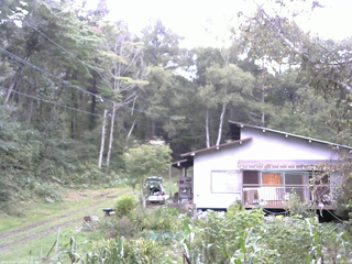 長野県菅平高原 ゆたか山荘 西側(坂上) 2025/09/17 12:45