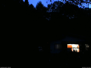 長野県菅平高原 ゆたか山荘 西側(坂上) 2025/09/17 18:15