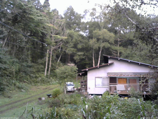 長野県菅平高原 ゆたか山荘 西側(坂上) 2025/09/18 05:30