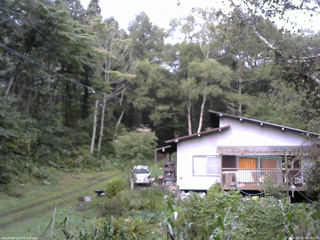長野県菅平高原 ゆたか山荘 西側(坂上) 2025/09/18 06:15