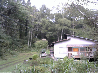 長野県菅平高原 ゆたか山荘 西側(坂上) 2025/09/18 07:30