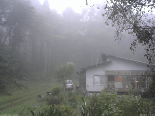 長野県菅平高原 ゆたか山荘 西側(坂上) 2025/09/19 07:00