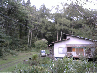 長野県菅平高原 ゆたか山荘 西側(坂上) 2025/09/20 06:15