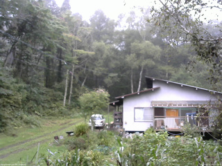 長野県菅平高原 ゆたか山荘 西側(坂上) 2025/09/21 09:15