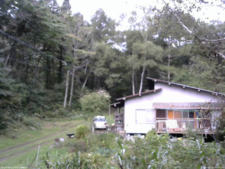 長野県菅平高原 ゆたか山荘 西側(坂上) 2025/09/23 07:45