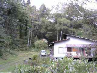 長野県菅平高原 ゆたか山荘 西側(坂上) 2025/09/23 08:45