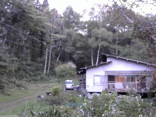 長野県菅平高原 ゆたか山荘 西側(坂上) 2025/09/23 17:15