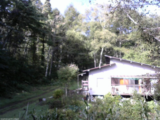 長野県菅平高原 ゆたか山荘 西側(坂上) 2025/09/26 08:45