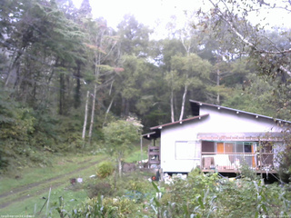 長野県菅平高原 ゆたか山荘 西側(坂上) 2025/09/29 07:00