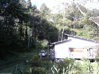 長野県菅平高原 ゆたか山荘 西側(坂上) 2025/09/30 08:15