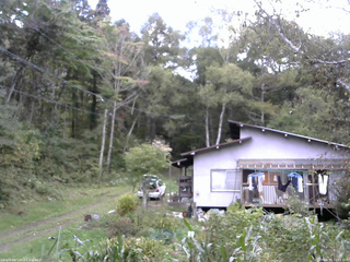 長野県菅平高原 ゆたか山荘 西側(坂上) 2025/09/30 12:15
