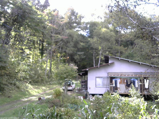 長野県菅平高原 ゆたか山荘 西側(坂上) 2025/09/30 14:00