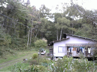 長野県菅平高原 ゆたか山荘 西側(坂上) 2025/09/30 15:00