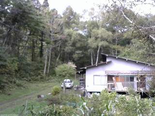 長野県菅平高原 ゆたか山荘 西側(坂上) 2025/10/01 10:00