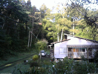 長野県菅平高原 ゆたか山荘 西側(坂上) 2025/10/02 06:30