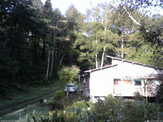 長野県菅平高原 ゆたか山荘 西側(坂上) 2025/10/02 06:45