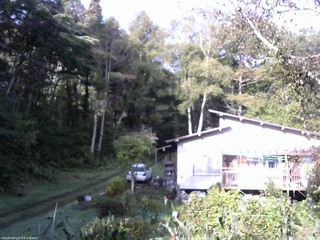 長野県菅平高原 ゆたか山荘 西側(坂上) 2025/10/02 07:30