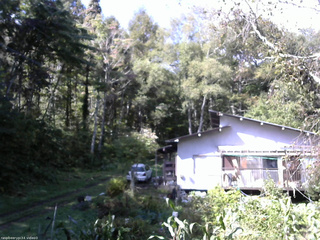 長野県菅平高原 ゆたか山荘 西側(坂上) 2025/10/02 10:00