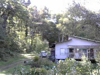 長野県菅平高原 ゆたか山荘 西側(坂上) 2025/10/02 13:15